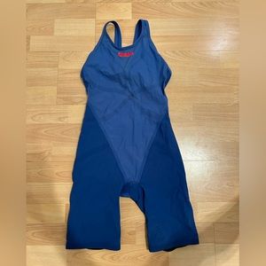 Arena Powerskin Carbon Glide open back size 28